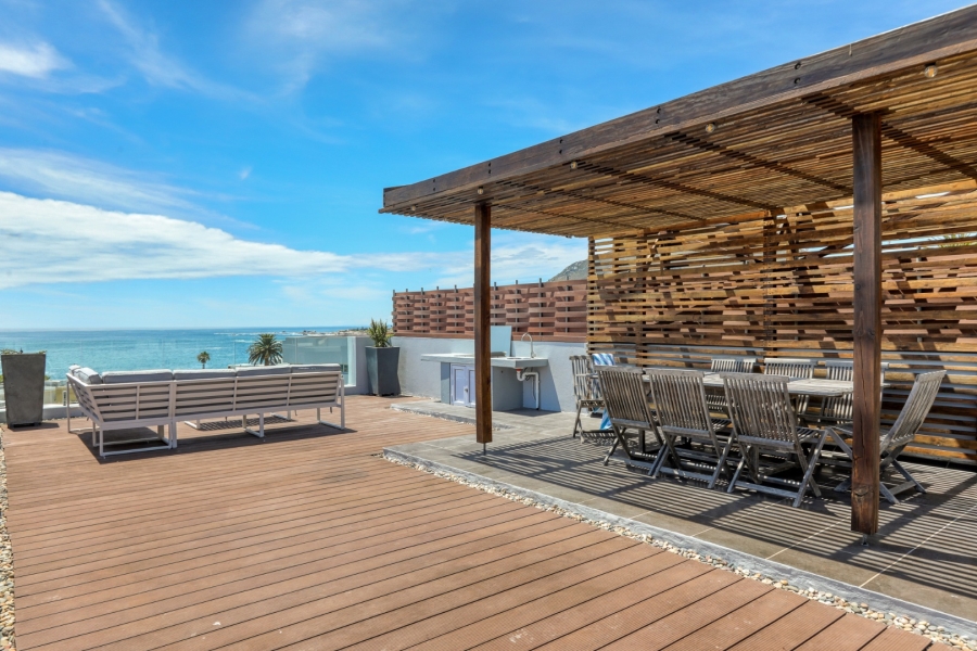 To Let 6 Bedroom Property for Rent in Camps Bay Western Cape